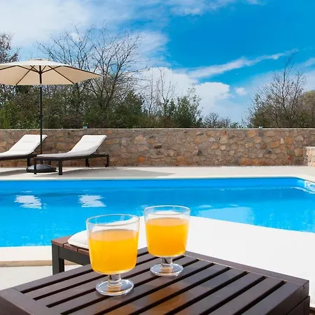 Two Bedroom With Swimming Pool For A Pleasant - Ae1181 * Galovac (Zadar)