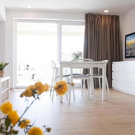 Villa Two Bedroom With Swimming Pool For A Pleasant - Ae1181