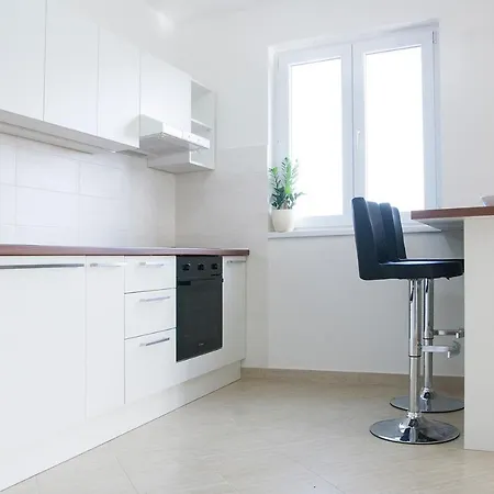 Villa Two Bedroom With Swimming Pool For A Pleasant - Ae1181 *